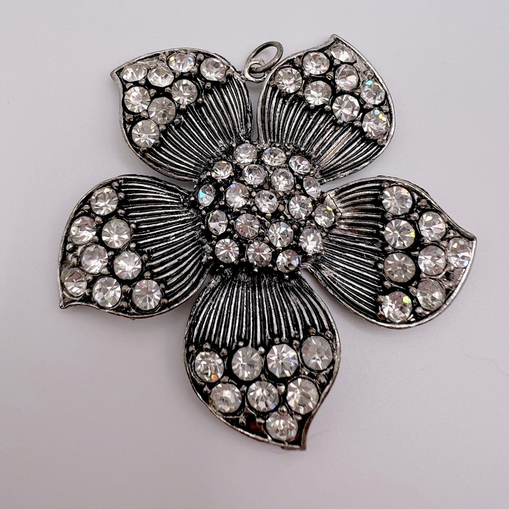 Large Vintage Silver Tone Flower Necklace Pendant